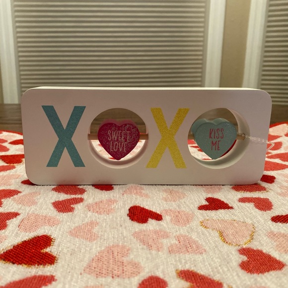 Valentine’s Day Tier Tray Decor, XOXO Wood Sign, Sweet Love & Kiss Me Wood Sign - Picture 16 of 16